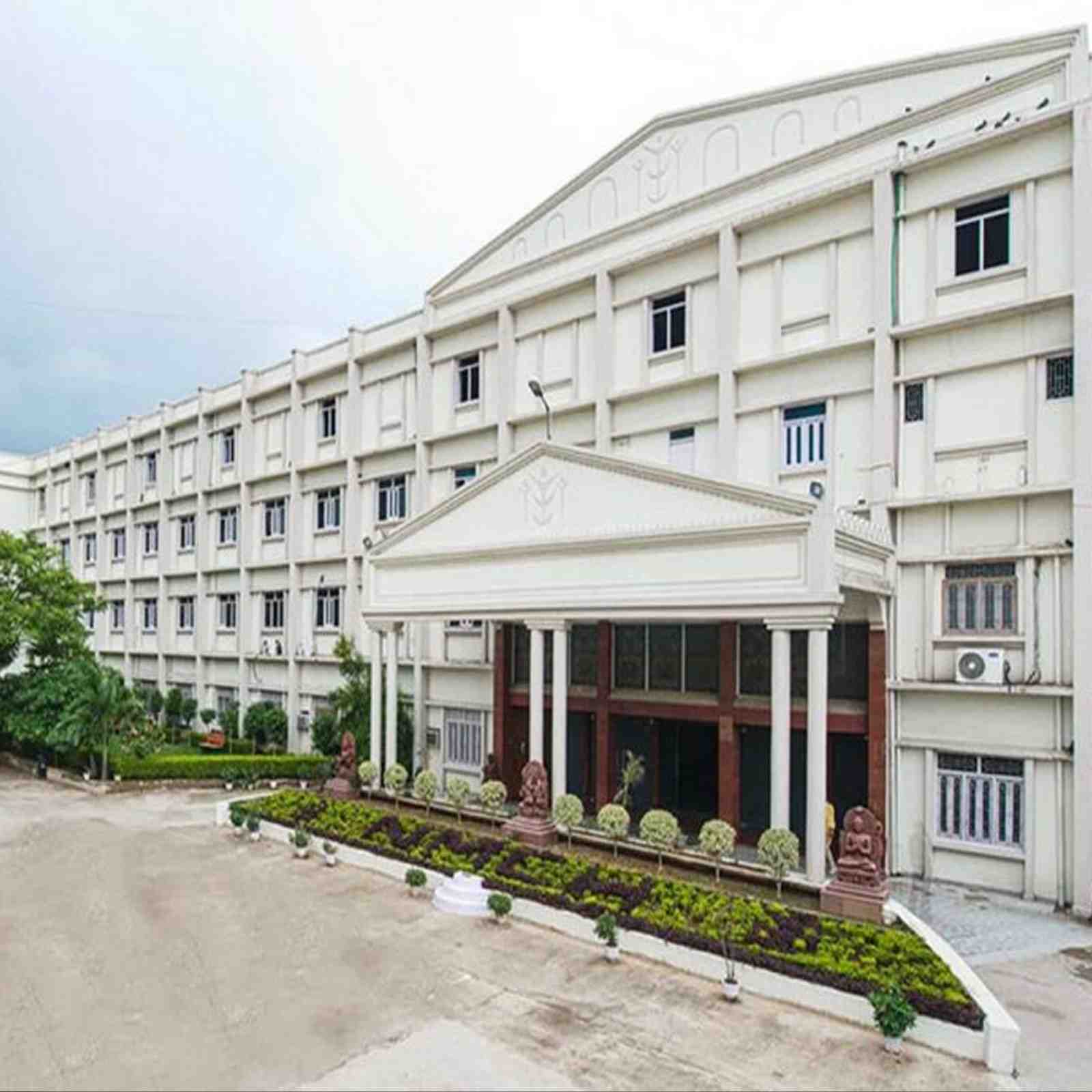 Narayan Medical College Sasaram